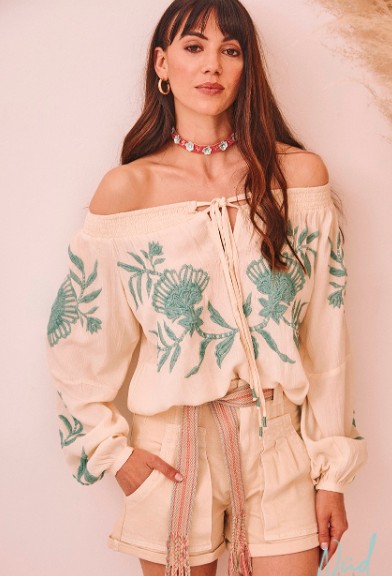 Long Sleeve Embroidered Blouse Ecru / Green